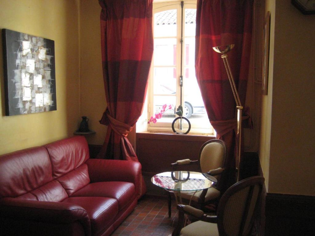 Hotel Beausejour Барботан-ле-Терм Екстериор снимка