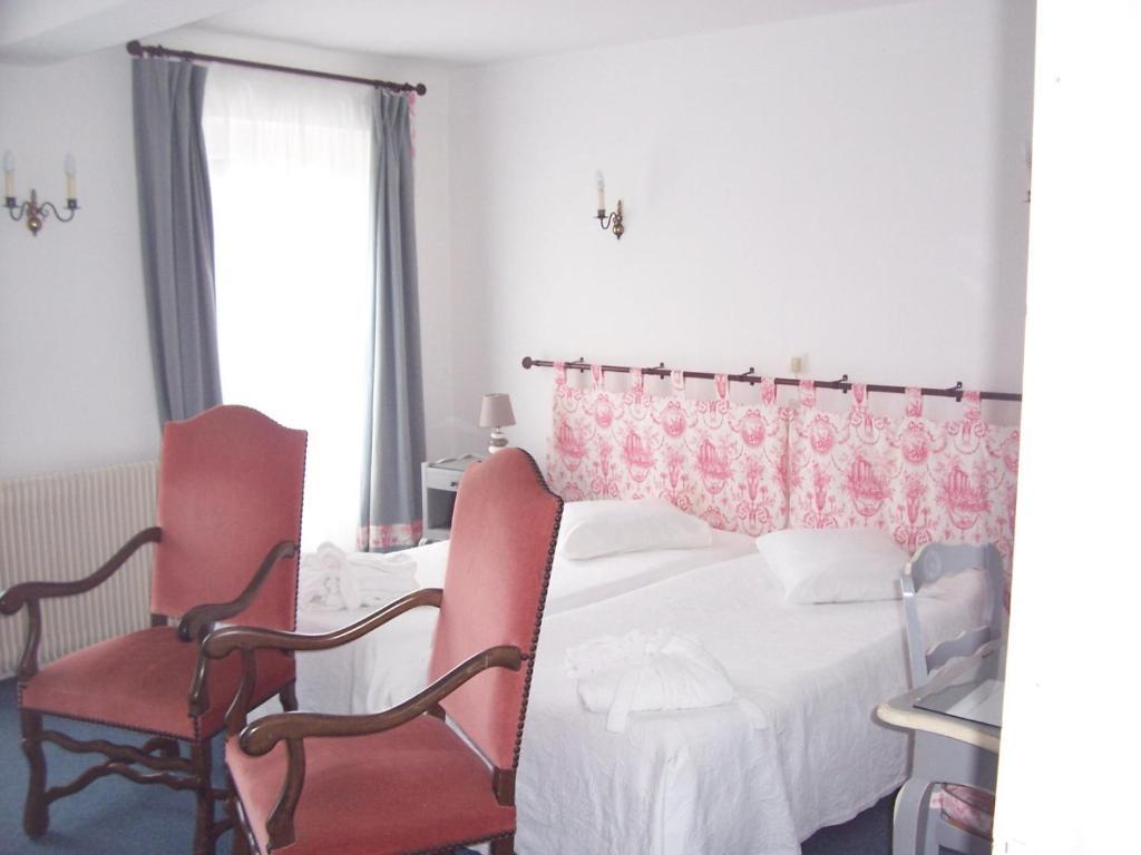 Hotel Beausejour Барботан-ле-Терм Стая снимка